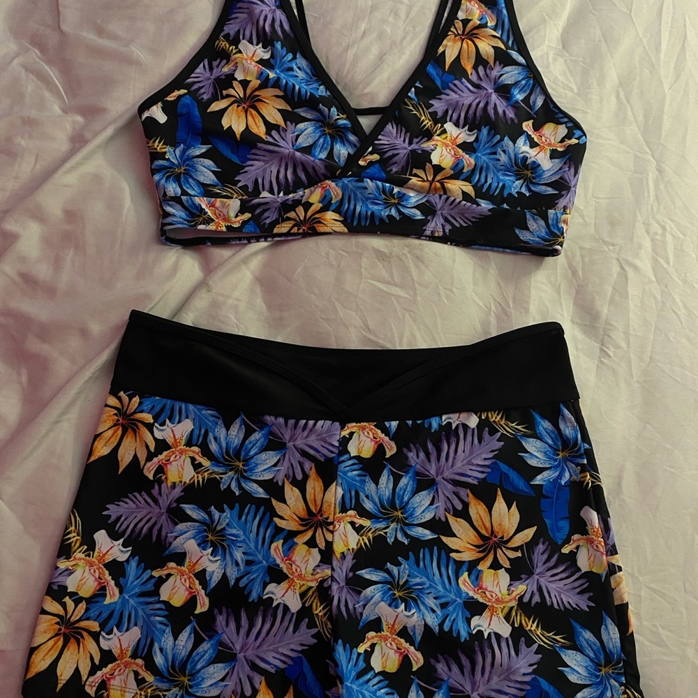 Floral swim set